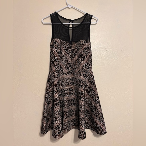 Trixxi Dresses & Skirts - Trixxi Black and Tan A-Line Mini Dress for Weddings